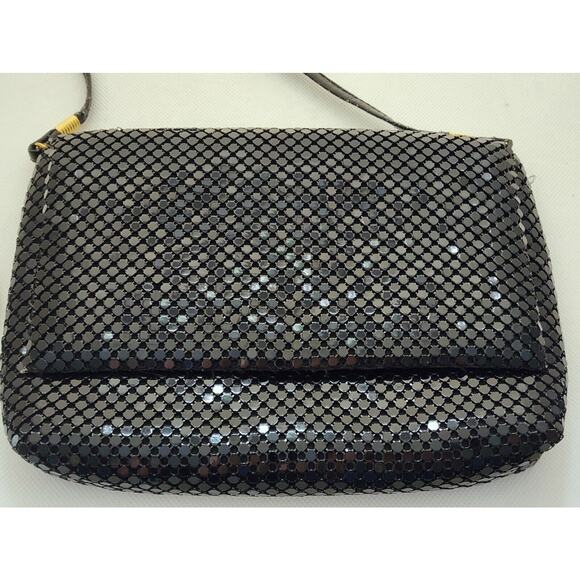 PURSE-HANDBAG-CLUTCH-Black Mesh-Shoulder Strap-Snap Closure-Shiny - Picture 2 of 11